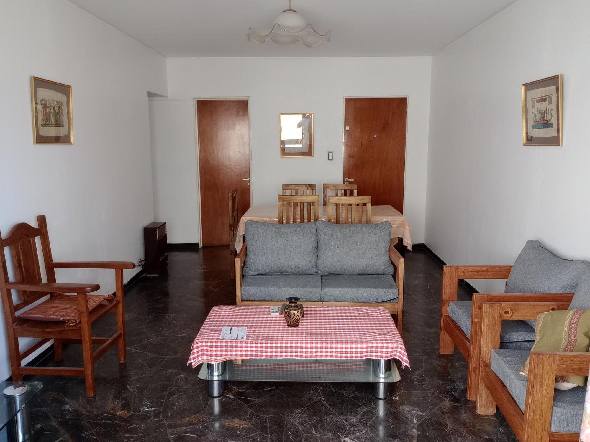 Apartment Amplio Y Comodo En La Mejor Ubicacion De La Ciudad De Mendoza